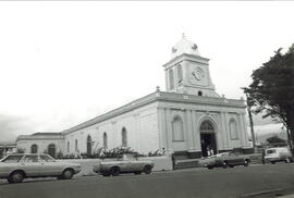 Fotografía de la fachada de la Iglesia de Tibás. San José