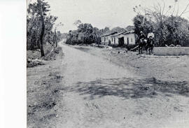 Fotografía de la Cuesta de Bermúdez, carretera entre San Pablo, Barva y Santo Domingo. Se observa...