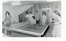 Fotografías con imágenes de unos juegos de tenis de mesa realizados en el edificio de la Asociaci...