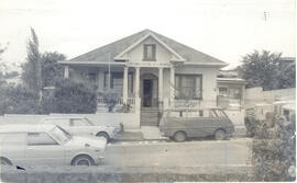 Fotografía del edificio del Patronato Nacional de la Infancia. Situado en avenida 6, calles 12 y ...