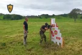 Video sobre la Fuerza de Comando de la Unidad Especial de Intervención del Ministerio de la Presi...