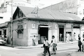 Fotografía de la cantina La Nueva Zamorana, situada en avenida 1, calle 10, esquina noroeste San ...