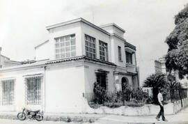 Fotografía del edificio de la Embajada de Guatemala en San José Situado en la calle 30 y avenida ...