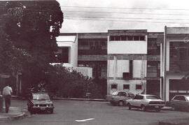 001990-16