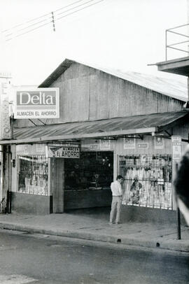 Fotografía del Almacén El Ahorro en calle 8, avenida 6-8, acera este San José