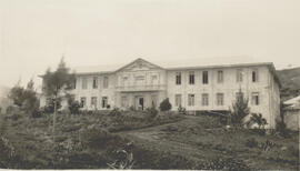 Fotografía del Hospicio de Leprosos en San José Esta Fotografía forma parte del documento 165 del...