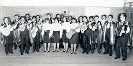 Fotografía de la Rondalla Universitaria durante una de sus presentaciones. San José, Costa Rica