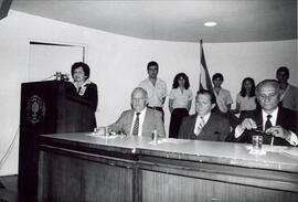 Fotografía del acto inaugural del Seminario sobre Administración y Conservación de Documentos. Pa...