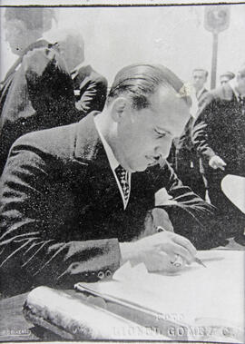 Fotografías de la V Jornada para el Desarrollo Archivístico realizada en el Escuela Social Juan X...