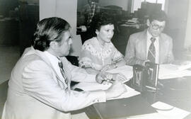 Fotografías con imágenes de la firma del convenio interinstitucional de oftalmología para Limón. ...