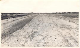 Fotografía del Aeropuerto de Liberia. Vista del mejoramiento de la pista de aterrizaje y de los t...