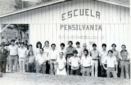 Fotografía con la imagen del edificio de la Escuela Pensilvania, ubicada en San Marcos de Tarrazú...