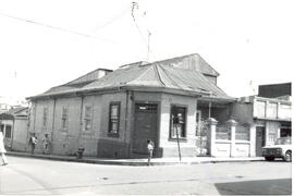 Fotografía de la casa Agencia Guzmán, situada en avenida 8, calle 10, esquina noreste San José