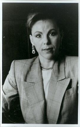 Fotografías de Aida Faingezicht Waislíder de Fishman, Ministra de Cultura, Juventud y Deportes, e...