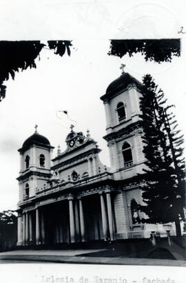 Fotografía de la fachada de la Iglesia de Naranjo Alajuela