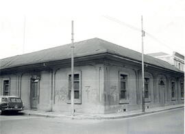 Fotografía de la casa de la Familia Mendiola, situada en avenida 4, calle 1, esquina suroeste San...
