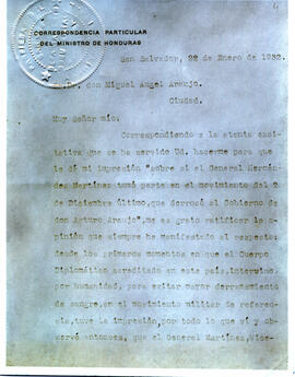 Fotografía de cartas diplomáticas de los Consulados de Honduras, Nicaragua, Francia, Legaciones d...