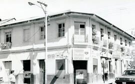 Fotografía de Kentucky Bar, situado en avenida 6, calle 6, esquina noroeste San José