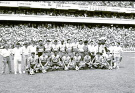 Fotografías de los jugadores, dirigentes y mascota del Deportivo Saprissa, en el Estadio Ricardo ...