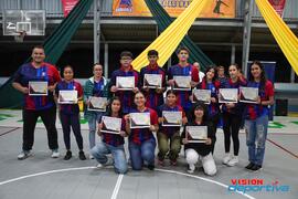 Fotografías de la ceremonia de homenaje para los deportistas sancarleños por su participación en ...