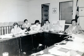 Fotografías de Marina Volio Brenes, Ministra de Cultura, Juventud y Deportes y funcionarios de es...