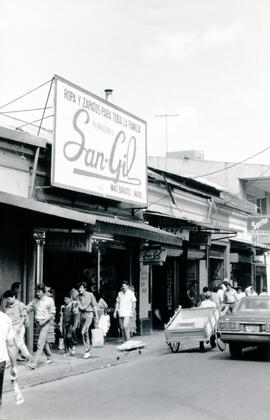 Fotografía de la tienda Almacén San Gil ubicado en calle 6, avenida central, acera oeste San José