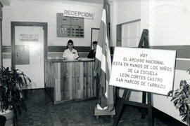 Fotografía de los niños de la Escuela León Cortés Castro de San Marcos de Tarrazú. Sustituyen a f...