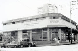 Fotografía de un local comercial ubicado en avenida 7, calle 6, esquina sureste San José