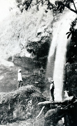 Fotografía de la catarata del Río Sabanilla. Alajuela