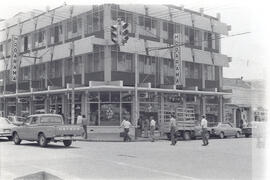 Contacto y Fotografía edificio del Almacén Hogarama. Situado en avenida 2, calle 7 San José