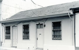 Fotografía de una residencia antigua, ubicada en avenida 7, calles 1-3, acera Norte .San José
