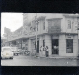 Fotografía de la Soda Mainieri, situada en avenida cuarta, calle primera. San José, Costa Rica