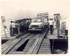 Fotografía de la gira del Ministro de Obras Públicas y Transportes a Los Chiles. Alajuela