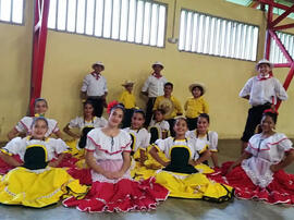 Fotografía del grupo de baile Proyección Folklórica Mi Tierra de Los Chiles, Alajuela