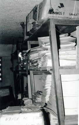 Fotografías del depósito de documentos de la Municipalidad del Cantón de Pérez Zeledón. Se observ...