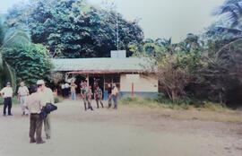 Fotografía de personas en una finca bananera en Palmar Sur