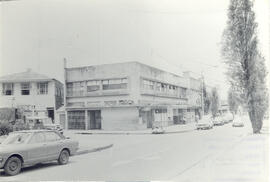 Fotografía del edificio de Los Mercaditos. Situado en el Paseo Los Estudiantes. Plaza Cleto Gonál...