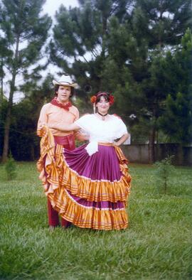 Fotografía de Fernando Calvo Martín y Guiselle Godínez Mora, pareja integrante del grupo de baile...