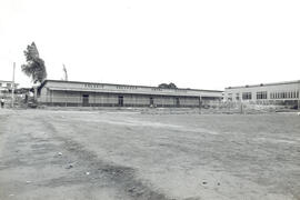 Fotografía con la imagen del edificio del Colegio Salvador Umaña Castro en Guadalupe San José