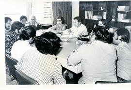 Fotografía con la imagen de la reunión previa que se realizó con motivo del seminario sobre la pr...