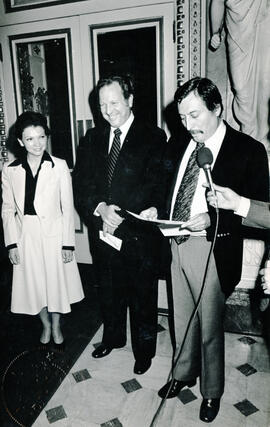 Fotografías con imágenes del acto de Juramentación de los miembros de las juntas directivas de lo...