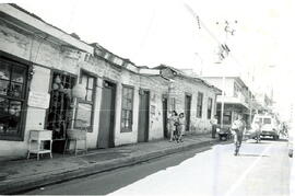 Fotografía de la fábrica de mimbre La Japonesita. Situada en avenidas 5 y 7, calle 6, acera este ...