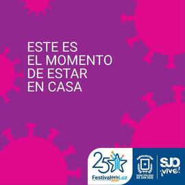 Afiche titulado Este es el momento de estar en casa