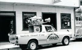 Fotografía con la imagen del vehículo Publimovil Disco Club S.A., la discomóvil de campo de Produ...