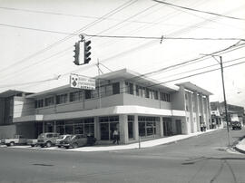 Fotografía de la Agencia del Banco Anglo Costarricense en San Pedro de Montes de Oca.