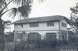Fotografía de una casa de habitación en un sitio no especificado de Costa Rica.