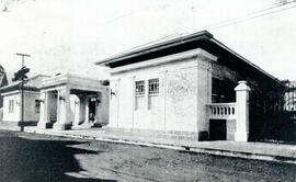Fotografías de la fachada y el interior del Club Social, situado en avenida 2, calle 2-4.Cartago
