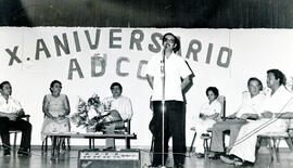 Fotografías del acto de celebración del X aniversario de la Asociación de Desarrollo Integral Com...