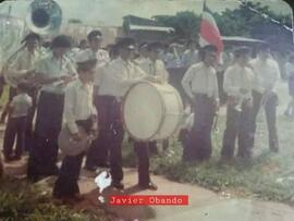 Fotografía de la Banda Municipal lista para tocar en el antiguo parque Teodoro picado