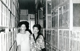 Fotografía de Daysi Alfaro Orozco, funcionaria del Archivo Nacional en la despedida que se le ofr...